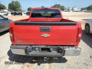 ✅ 2011 Chevrolet Silverado 1500 LS • VIN: 1GCRCREA7BZ125046 • Lot: 71388494. Listed on Copart with 236,220 mi. Free auction sales archive from the USA and detailed vehicle history report at DreamBid. Image 6.
