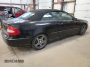 ✅ 2008 Mercedes-Benz CLK 350 • VIN: WDBTK56F18T099050 • Lot: 86518595. Listed on Copart with 168,640 mi. Free auction sales archive from the USA and detailed vehicle history report at DreamBid. Image 3.