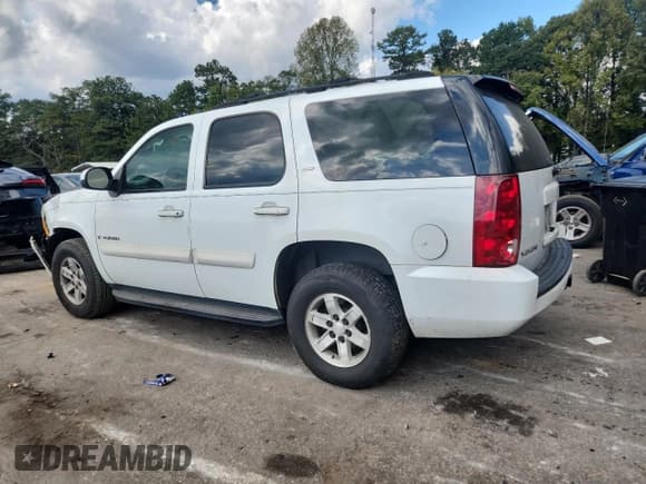 ✅ 2007 GMC Yukon SLT • VIN: 1GKFC13J57J105461 • Лот: 85537755. Опубликован ранее на Copart с пробегом 234 247 миль. Бесплатный доступ к архиву аукционных продаж из США и подробный отчёт об истории автомобиля на DreamBid. Изображение 2.