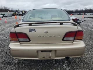 ✅ 1998 Nissan Maxima GXE • VIN: JN1CA21D2WM932986 • Lot: 84252264. Listed on Copart with 178,707 mi. Free auction sales archive from the USA and detailed vehicle history report at DreamBid. Image 6.