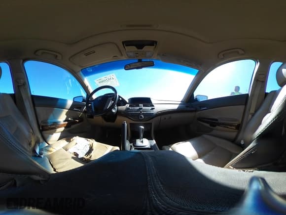 ✅ 2008 Honda Accord EX-L • VIN: 1HGCP26828A114686 • Лот: 43525909. Опубликован ранее на IAAI с пробегом 217 519 миль. Бесплатный доступ к архиву аукционных продаж из США и подробный отчёт об истории автомобиля на DreamBid. Изображение 19.