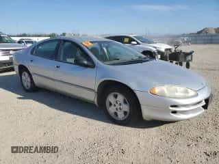 2004 Dodge Intrepid SE z VIN 2B3AD46R54H710035, wystawiony jako Copart lot #58865685 z przebiegiem 74 018 mil mil oraz Czysty tytuł • Clean title. Historia ofert i sprzedaży dostępna na DreamBid. Obrazek 4.