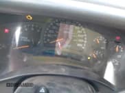 ✅ 2005 Chevrolet Silverado 2500HD LS • VIN: 1GCHK23U35F826160 • Lot: 41752747. Wystawiony na IAAI z przebiegiem 204 627 mil. Bezpłatny archiwum sprzedaży aukcyjnych z USA i szczegółowy raport historii pojazdu na DreamBid. Zdjęcie 7.