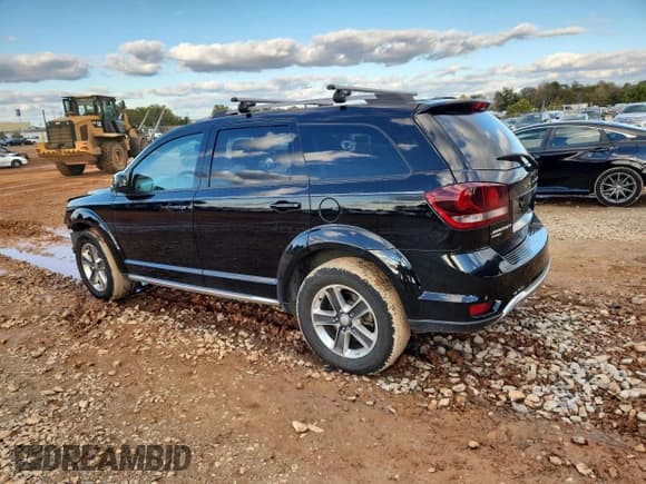 ✅ 2017 Dodge Journey Crossroad Plus • VIN: 3C4PDDGG1HT554336 • Lot: 90855805. Listed on Copart with 155,147 mi. Free auction sales archive from the USA and detailed vehicle history report at DreamBid. Image 2.