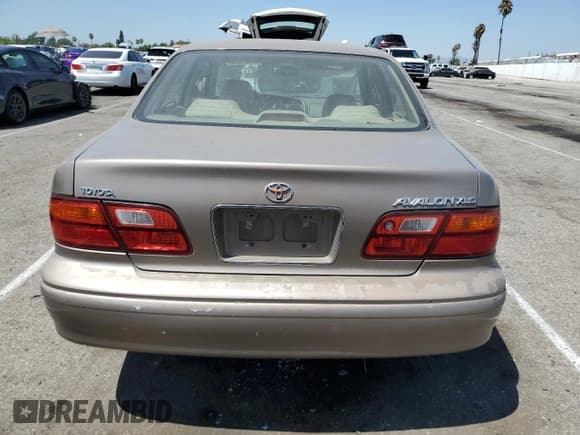 ✅ 1998 Toyota Avalon XL • VIN: 4T1BF18B1WU254607 • Лот: 67297074. Опубликован ранее на Copart с пробегом 158 658 миль. Бесплатный доступ к архиву аукционных продаж из США и подробный отчёт об истории автомобиля на DreamBid. Изображение 6.
