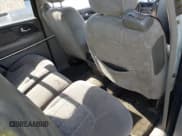 ✅ 2003 GMC Envoy SLE • VIN: 1GKDS13S732134354 • Lot: 41305506. Listed on IAAI with 221,733 mi. Free auction sales archive from the USA and detailed vehicle history report at DreamBid. Image 8.