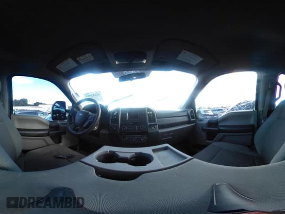 ✅ 2017 Ford F-250 Lariat • VIN: 1FT7W2BTXHEC59710 • Lot: 43242593. Wystawiony na IAAI z przebiegiem 142 627 mil. Bezpłatny archiwum sprzedaży aukcyjnych z USA i szczegółowy raport historii pojazdu na DreamBid. Zdjęcie 18.