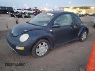 ✅ 2001 Volkswagen Beetle GLS • VIN: 3VWCB21CX1M445188 • Lot: 86191675. Listed on Copart with 133,712 mi. Free auction sales archive from the USA and detailed vehicle history report at DreamBid. Image 1.
