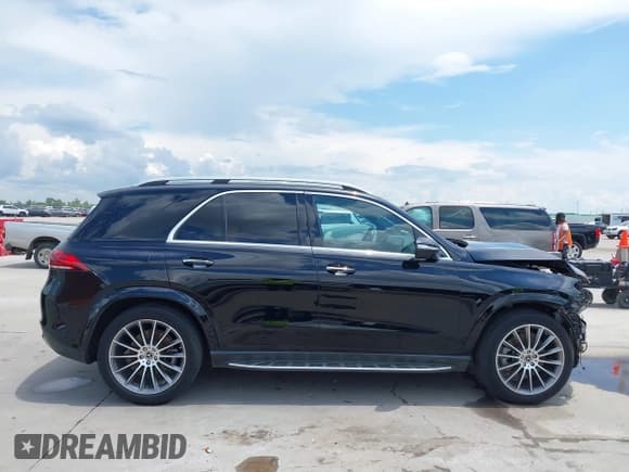 ✅ 2021 Mercedes-Benz GLE 450 • VIN: 4JGFB5KBXMA416374 • Лот: 42550321. Опубликован ранее на IAAI с пробегом 99 183 миль. Бесплатный доступ к архиву аукционных продаж из США и подробный отчёт об истории автомобиля на DreamBid. Изображение 14.