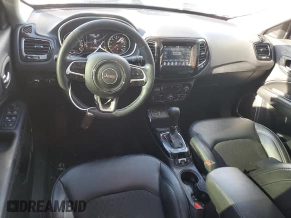 ✅ 2020 Jeep Compass Latitude • VIN: 3C4NJCBB5LT218817 • Lot: 41503065. Listed on Copart with 91,763 mi. Free auction sales archive from the USA and detailed vehicle history report at DreamBid. Image 8.
