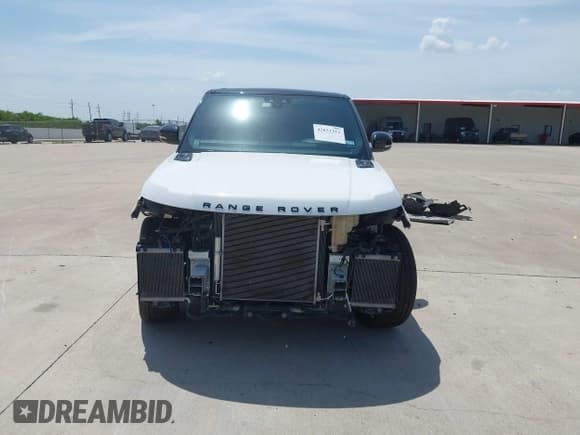 ✅ 2022 Land Rover Range Rover Sport HSE Silver Edition • VIN: SALWR2SU6NA215601 • Lot: 42831312. Listed on IAAI with 64,241 mi. Free auction sales archive from the USA and detailed vehicle history report at DreamBid. Image 12.