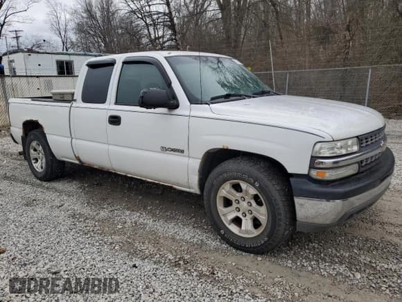 ✅ 2002 Chevrolet Silverado 1500 LS • VIN: 2GCEC19W721417567 • Лот: 87015874. Опубликован ранее на Copart с пробегом 204 502 миль. Бесплатный доступ к архиву аукционных продаж из США и подробный отчёт об истории автомобиля на DreamBid. Изображение 4.