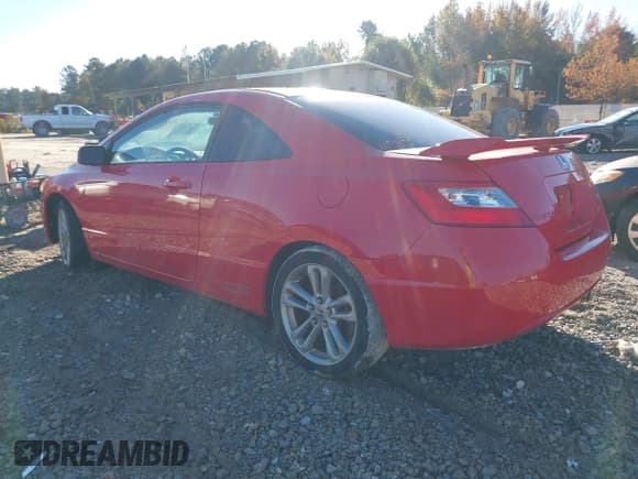 ✅ 2007 Honda Civic Si • VIN: 2HGFG21527H704137 • Lot: 43602046. Wystawiony na IAAI z przebiegiem 237 248 mil. Bezpłatny archiwum sprzedaży aukcyjnych z USA i szczegółowy raport historii pojazdu na DreamBid. Zdjęcie 3.
