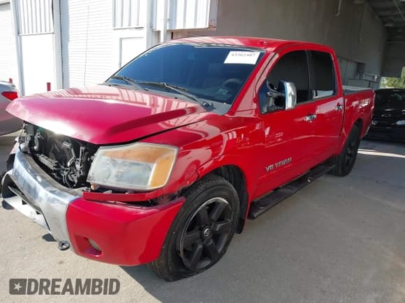 ✅ 2008 Nissan Titan SE • VIN: 1N6BA07D48N300666 • Lot: 43562407. Wystawiony na IAAI z przebiegiem 163 481 mil. Bezpłatny archiwum sprzedaży aukcyjnych z USA i szczegółowy raport historii pojazdu na DreamBid. Zdjęcie 2.