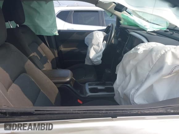 ✅ 2018 Chevrolet Colorado 4WD LT • VIN: 1GCGTCEN0J1100848 • Лот: 43139895. Опубликован ранее на IAAI с пробегом Не указан. Бесплатный доступ к архиву аукционных продаж из США и подробный отчёт об истории автомобиля на DreamBid. Изображение 5.