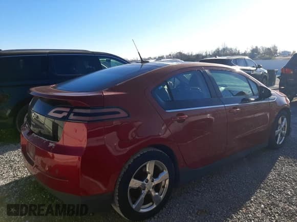 ✅ 2012 Chevrolet Volt • VIN: 1G1RD6E48CU122105 • Lot: 80629774. Wystawiony na Copart z przebiegiem 178 865 mil. Bezpłatny archiwum sprzedaży aukcyjnych z USA i szczegółowy raport historii pojazdu na DreamBid. Zdjęcie 3.