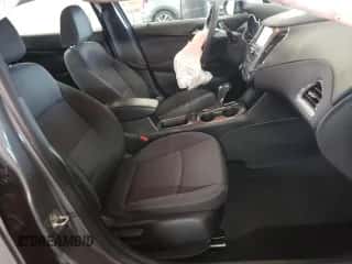 2018 Chevrolet Cruze LT с VIN 1G1BE5SM9J7178725, выставлен на аукционе Copart как лот 65946842 с пробегом 43 511 миль миль и . История ставок и продаж доступна на DreamBid. Изображение 5.