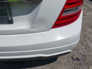 ✅ 2013 Mercedes-Benz C 250 Sport • VIN: WDDGF4HB2DA805935 • Lot: 43171154. Wystawiony na IAAI z przebiegiem 148 876 mil. Bezpłatny archiwum sprzedaży aukcyjnych z USA i szczegółowy raport historii pojazdu na DreamBid. Zdjęcie 16.