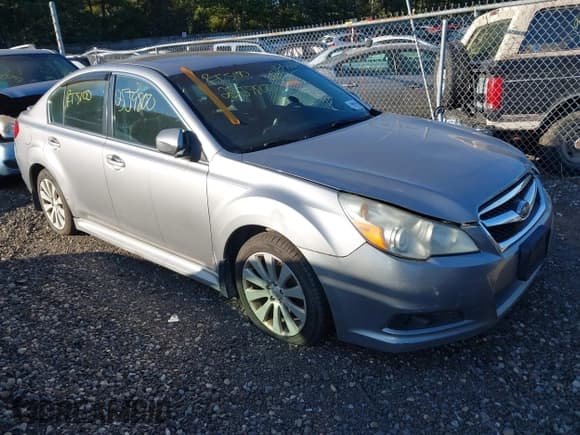 ✅ 2011 Subaru Legacy Limited Power Moon • VIN: 4S3BMBK6XB3239003 • Lot: 43355260. Listed on IAAI with Not provided. Free auction sales archive from the USA and detailed vehicle history report at DreamBid. Image 1.