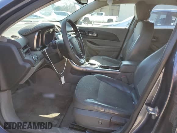 ✅ 2013 Chevrolet Malibu LT • VIN: 1G11C5SA6DF322667 • Лот: 50387025. Размещён на Copart с пробегом 248 227 миль миль. Получите бесплатный доступ к архиву аукционных продаж из США и посмотрите подробный отчёт об истории автомобиля на DreamBid. Изображение 7.