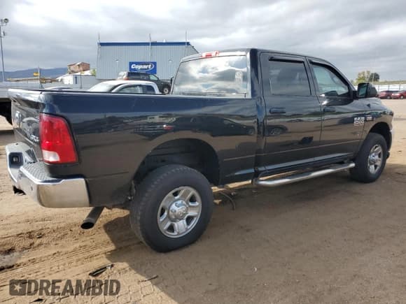 ✅ 2018 Ram 2500 Tradesman • VIN: 3C6UR5CJ9JG148208 • Lot: 85085185. Listed on Copart with 127,395 mi. Free auction sales archive from the USA and detailed vehicle history report at DreamBid. Image 3.