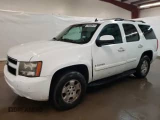 2008 Chevrolet Tahoe 2LT with VIN 1GNFC13078R152116, listed as a Copart auction lot 42241295 with 224,882 mi miles and Clean title. Bid and sale history available at DreamBid. Image 1.