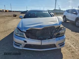 ✅ 2015 Mercedes-Benz C 250 • VIN: WDDGJ4HB7FG400006 • Lot: 94111465. Listed on Copart with 188,094 mi. Free auction sales archive from the USA and detailed vehicle history report at DreamBid. Image 5.