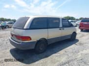 ✅ 1996 Toyota Previa • VIN: JT3GK12M1T1229109 • Lot: 42595838. Listed on IAAI with 233,968 mi. Free auction sales archive from the USA and detailed vehicle history report at DreamBid. Image 4.