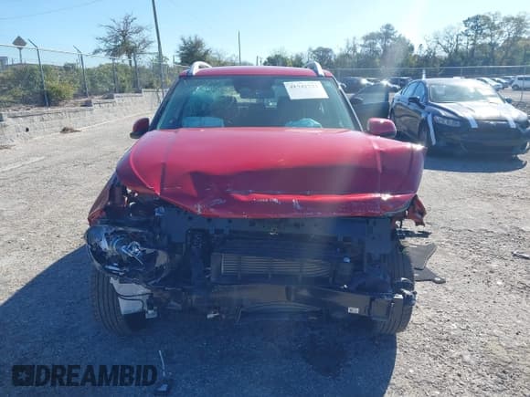 ✅ 2023 Hyundai Venue SEL • VIN: KMHRC8A35PU242819 • Lot: 41741731. Listed on IAAI with 9,081 mi. Free auction sales archive from the USA and detailed vehicle history report at DreamBid. Image 12.