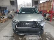 ✅ 2025 Toyota Corolla Cross XLE • VIN: 7MUEAAAG6SV129256 • Lot: 43863545. Listed on IAAI with 20,550 mi. Free auction sales archive from the USA and detailed vehicle history report at DreamBid. Image 12.