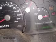 ✅ 2005 Ford Explorer XLT • VIN: 1FMZU63K95UA49964 • Lot: 42436681. Wystawiony na IAAI z przebiegiem 240 704 mil. Bezpłatny archiwum sprzedaży aukcyjnych z USA i szczegółowy raport historii pojazdu na DreamBid. Zdjęcie 15.