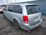 ✅ 2011 Dodge Grand Caravan Express • VIN: 2D4RN4DG5BR700387 • Lot: 43581862. Wystawiony na IAAI z przebiegiem 211 517 mil. Bezpłatny archiwum sprzedaży aukcyjnych z USA i szczegółowy raport historii pojazdu na DreamBid. Zdjęcie 3.