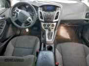 ✅ 2014 Ford Focus SE • VIN: 1FADP3F27EL295214 • Лот: 93978685. Опубликован ранее на Copart с пробегом 184 154 миль. Бесплатный доступ к архиву аукционных продаж из США и подробный отчёт об истории автомобиля на DreamBid. Изображение 8.