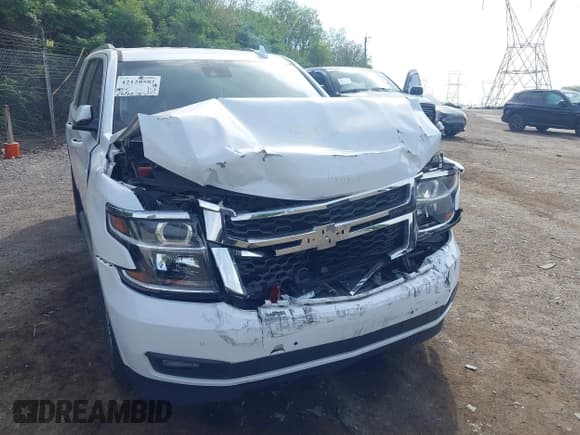 ✅ 2019 Chevrolet Tahoe LT • VIN: 1GNSKBKC4KR391312 • Lot: 42128582. Listed on IAAI with 64,543 mi. Free auction sales archive from the USA and detailed vehicle history report at DreamBid. Image 6.
