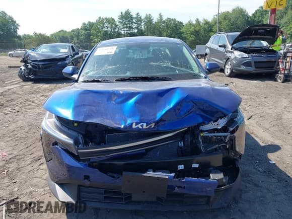 ✅ 2025 Kia K4 LXS • VIN: 3KPFT4DE6SE022268 • Lot: 42648910. Wystawiony na IAAI z przebiegiem 1 675 mil. Bezpłatny archiwum sprzedaży aukcyjnych z USA i szczegółowy raport historii pojazdu na DreamBid. Zdjęcie 12.