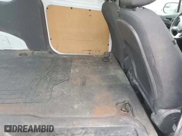 ✅ 2015 Ford Transit Connect XL • VIN: NM0LS7E78F1201702 • Lot: 81979685. Wystawiony na Copart z przebiegiem 222 645 mil. Bezpłatny archiwum sprzedaży aukcyjnych z USA i szczegółowy raport historii pojazdu na DreamBid. Zdjęcie 10.