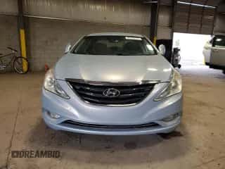 2013 Hyundai Sonata GLS z VIN 5NPEB4AC2DH567576, wystawiony jako Copart lot #86793575 z przebiegiem 94 901 mil mil oraz Szkoda całkowita • Salvage title. Historia ofert i sprzedaży dostępna na DreamBid. Obrazek 5.