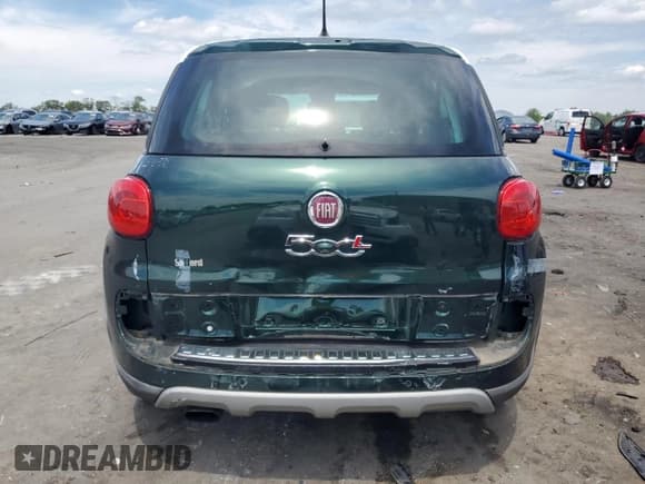 ✅ 2016 FIAT 500L Trekking • VIN: ZFBCFADH6GZ037273 • Lot: 63826924. Listed on Copart with 84,926 mi. Free auction sales archive from the USA and detailed vehicle history report at DreamBid. Image 6.