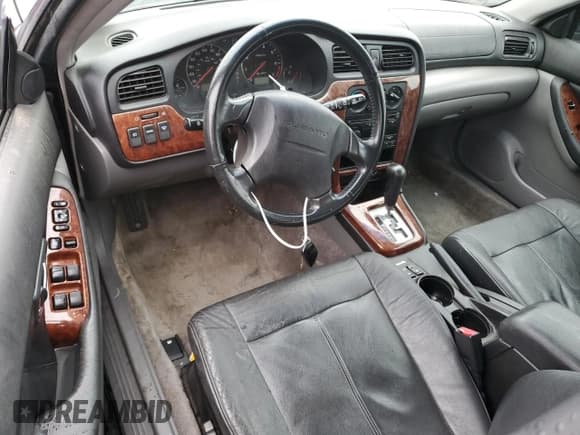 ✅ 2004 Subaru Legacy Outback Limited • VIN: 4S3BH686147627610 • Lot: 84076064. Wystawiony na Copart z przebiegiem Nie podano. Bezpłatny archiwum sprzedaży aukcyjnych z USA i szczegółowy raport historii pojazdu na DreamBid. Zdjęcie 8.