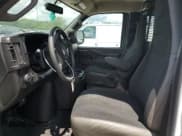 ✅ 2022 Chevrolet Express Cargo • VIN: 1GCWGAFP4N1251380 • Лот: 71292595. Опубликован ранее на Copart с пробегом 33 378 миль. Бесплатный доступ к архиву аукционных продаж из США и подробный отчёт об истории автомобиля на DreamBid. Изображение 7.