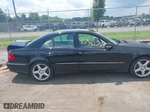 ✅ 2009 Mercedes-Benz E 350 Luxury • VIN: WDBUF87X89B401250 • Lot: 42746274. Listed on IAAI with 98,262 mi. Free auction sales archive from the USA and detailed vehicle history report at DreamBid. Image 13.
