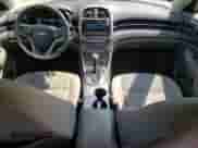 2013 Chevrolet Malibu LS z VIN 1G11B5SA3DU101106, wystawiony jako Copart lot #80276625 z przebiegiem 234 734 mil mil oraz Szkoda całkowita • Salvage title. Historia ofert i sprzedaży dostępna na DreamBid. Obrazek 8.