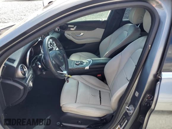 ✅ 2017 Mercedes-Benz C 300 • VIN: 55SWF4JB2HU206416 • Lot: 90675035. Listed on Copart with 115,305 mi. Free auction sales archive from the USA and detailed vehicle history report at DreamBid. Image 7.