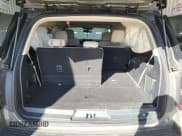 ✅ 2024 Ford Expedition XLT • VIN: 1FMJU1J86REA72349 • Lot: 43944786. Wystawiony na IAAI z przebiegiem 54 528 mil. Bezpłatny archiwum sprzedaży aukcyjnych z USA i szczegółowy raport historii pojazdu na DreamBid. Zdjęcie 25.