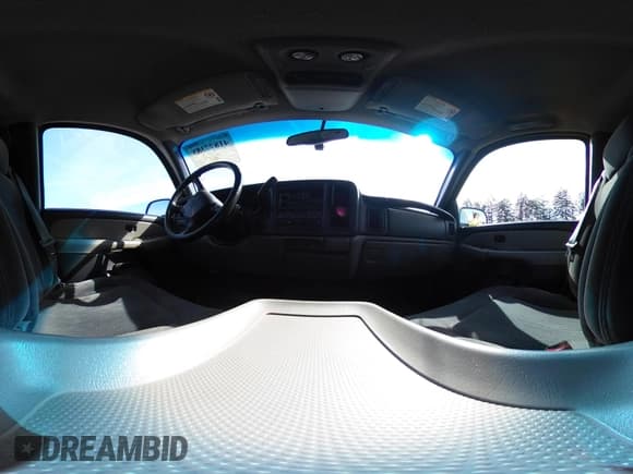 ✅ 2002 Chevrolet Suburban LT • VIN: 1GNFK16ZX2J138018 • Лот: 41877385. Опубликован ранее на IAAI с пробегом 235 161 миль. Бесплатный доступ к архиву аукционных продаж из США и подробный отчёт об истории автомобиля на DreamBid. Изображение 19.