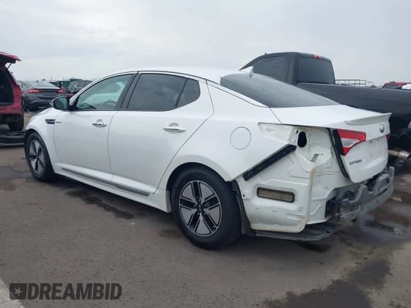 ✅ 2013 Kia Optima LX • VIN: KNAGM4AD8D5042059 • Lot: 43422191. Wystawiony na IAAI z przebiegiem 209 890 mil. Bezpłatny archiwum sprzedaży aukcyjnych z USA i szczegółowy raport historii pojazdu na DreamBid. Zdjęcie 3.