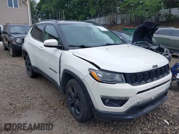 2020 Jeep Compass Latitude с VIN 3C4NJDBBXLT209729, выставлен на аукционе IAAI как лот 42535486 с пробегом 106 117 миль миль и . История ставок и продаж доступна на DreamBid. Изображение 1.