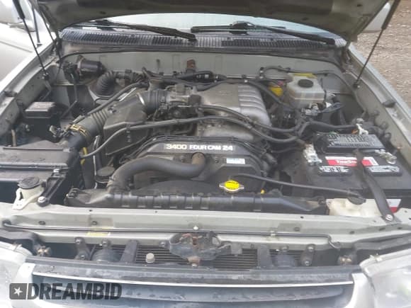 ✅ 2001 Toyota 4Runner SR5 • VIN: JT3HN86R710329034 • Lot: 43004760. Listed on IAAI with 233,478 mi. Free auction sales archive from the USA and detailed vehicle history report at DreamBid. Image 10.