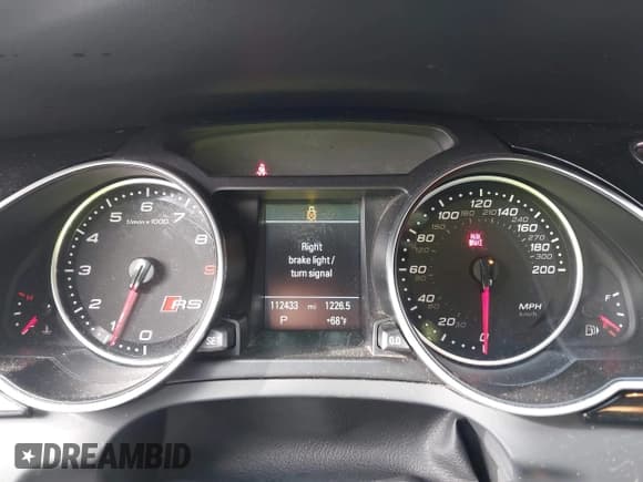 ✅ 2014 Audi RS 5 • VIN: WUAC6AFR7EA900731 • Lot: 42554819. Listed on IAAI with 112,433 mi. Free auction sales archive from the USA and detailed vehicle history report at DreamBid. Image 7.