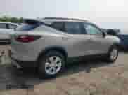 2021 Chevrolet Blazer LT z VIN 3GNKBJR45MS554901, wystawiony jako Copart lot #59458555 z przebiegiem 31 316 mil mil oraz Szkoda całkowita • Salvage title. Historia ofert i sprzedaży dostępna na DreamBid. Obrazek 3.